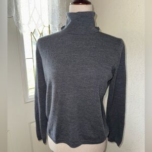 Pendleton 100% wool Turtleneck Sweater